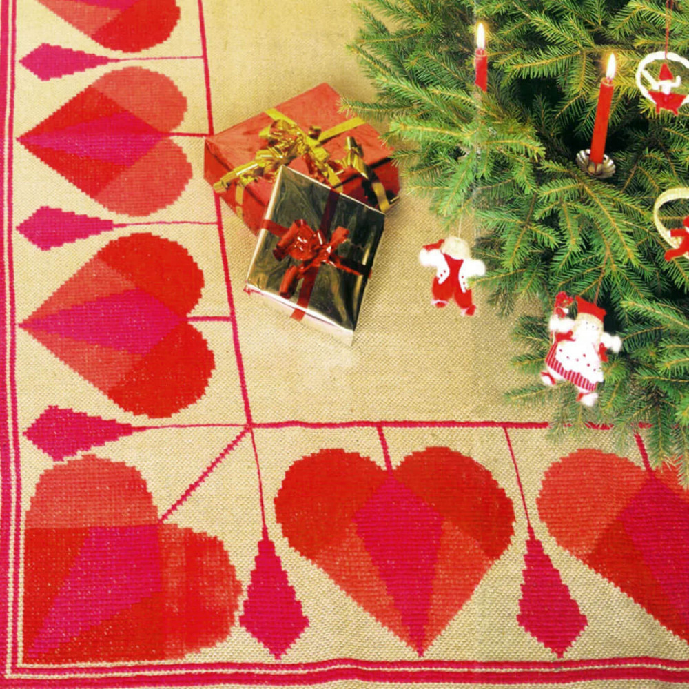 Hearts and Globes