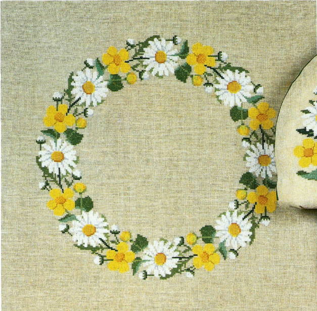 Garland of White and Yellow Flowers